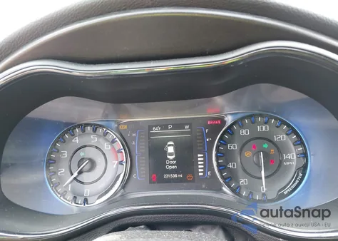 2015 Chrysler 200 S z USA, uszkodzony, nr VIN 1C3CCCBB0FN712030